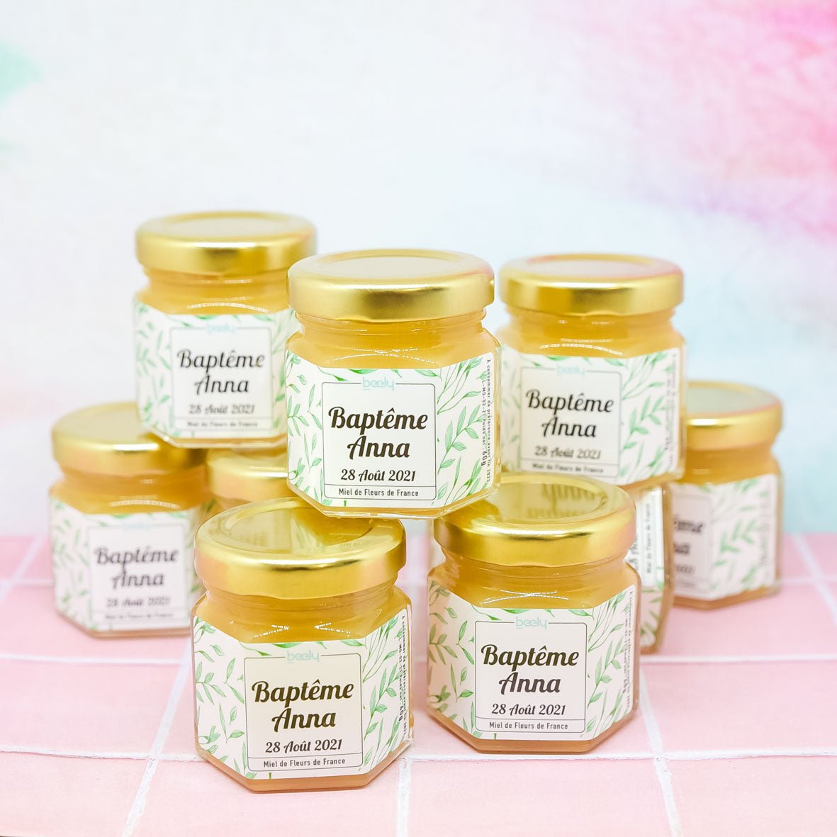 petit pot de miel de baptême personnalisé pour une fille