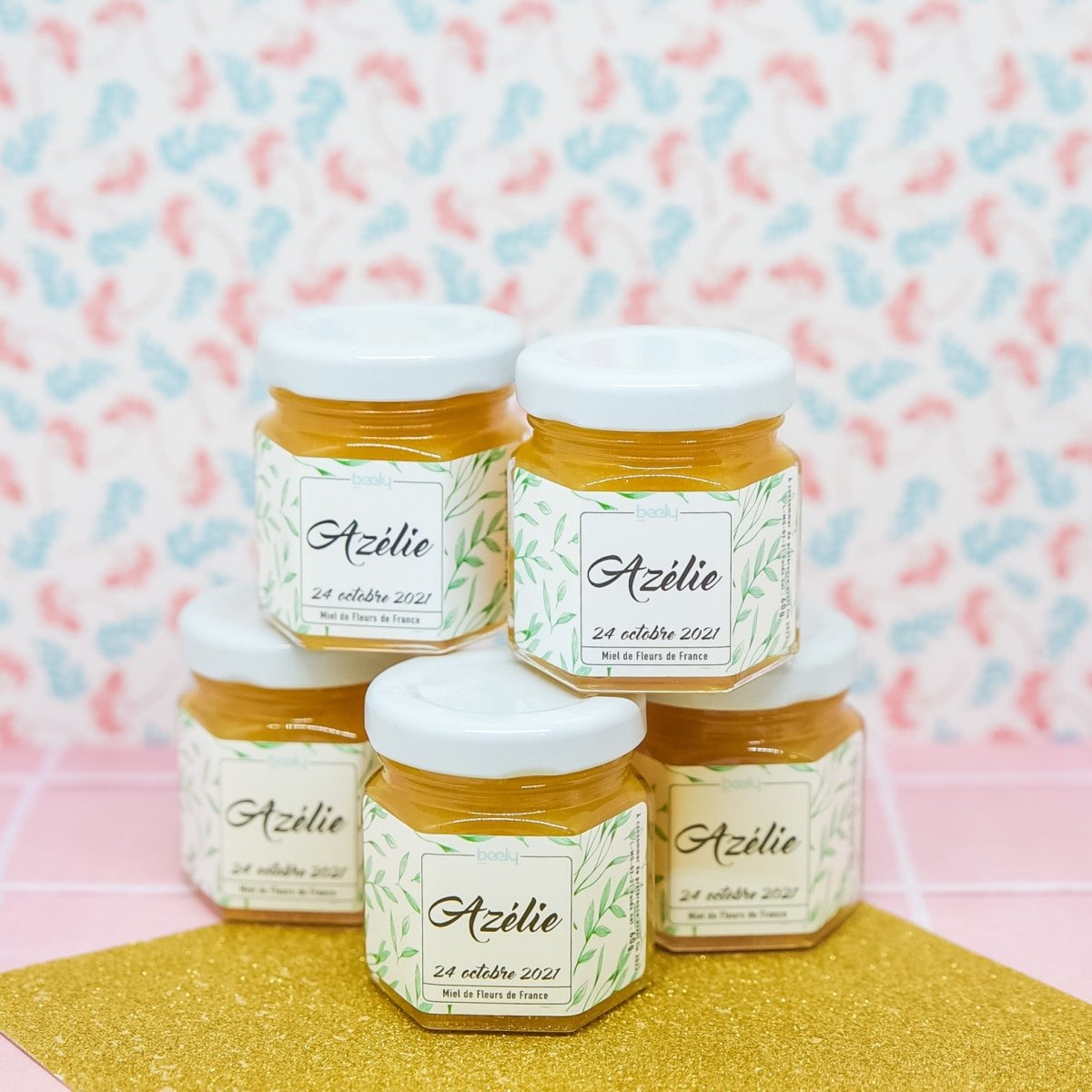 pot de miel capsule blanche pour souvenir de bapteme de fille