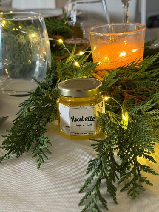 Cadeaux personnalisés de Noël : nos idées pour offrir un présent unique et attentionné