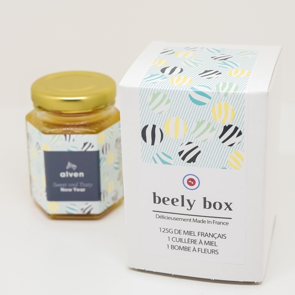 boite personnalisé avec son pot de miel pour un Cadeau Client Ecologique de fin d'année